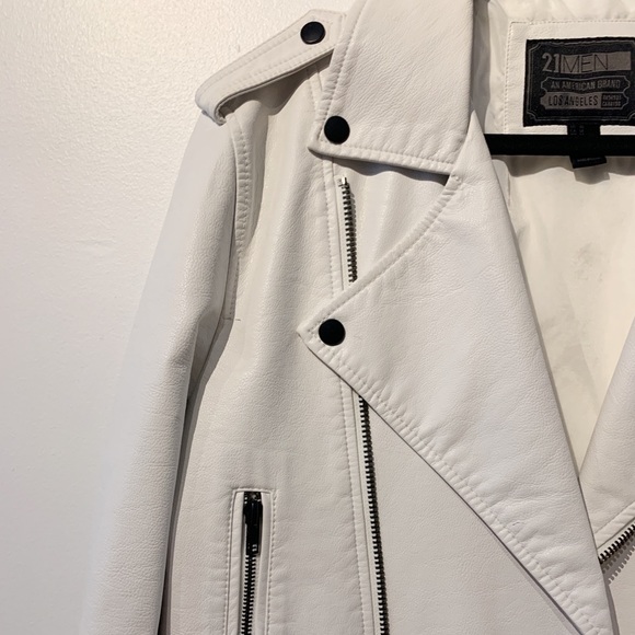 WHITE FAUX LEATHER JACKET - Picture 5 of 6